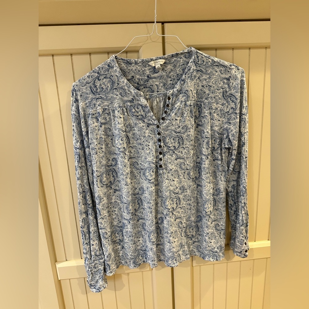 Lucky Brand long sleeve button cuff peasant shirt blue & White print size large